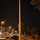 Κολωνα πανω στο πεζοδρομιο σε σημειο που χωραει μονο αυτη.