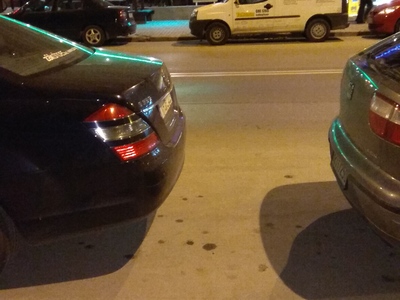 Πεσμένη πινακιδα