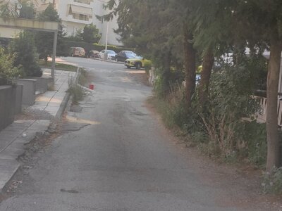 Ράμπα parking εντός δρόμου