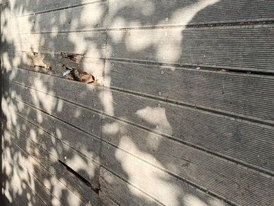 Σπασμένες τάβλες