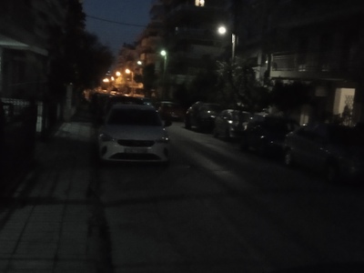 Καμένος λαμπτήρας στην Φιλ.Εταιρείας 