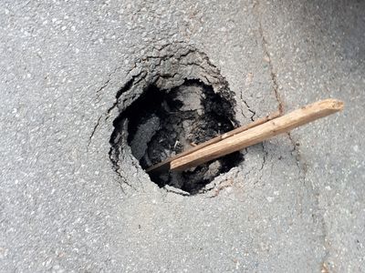 Τρύπα στο οδοστωμα