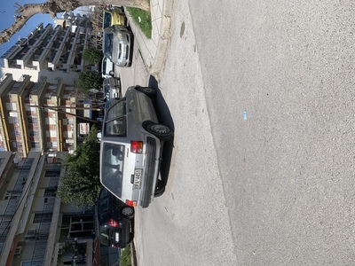 Εγκατελειμμένο όχημα 