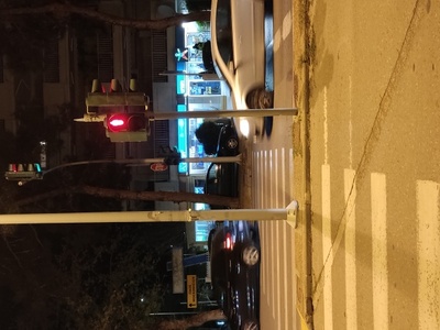 ΚΟΚΚΙΝΟ ΠΕΖΩΝ