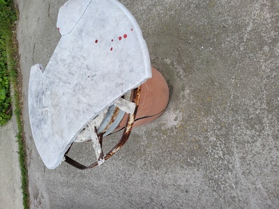 Επικινδυνο αντικειμενο κοντα σε δημοτικο σχολειο