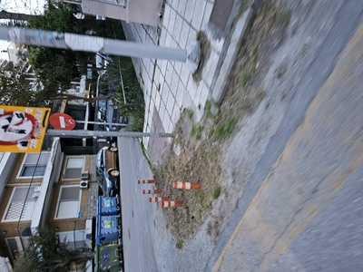 Ασφαλτο και οχι μισες δουλειές 