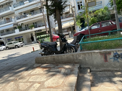 Η μηχανη ειναι εκει πανω απο 2 χρονια 