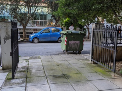 Οριοθέτηση θέσης πράσινου κάδου απορριμάτων