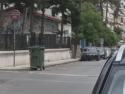 ΕΠΙΚΙΝΔΥΝΗ ΚΛΙΣΗ ΚΟΛΩΝΑΣ ΤΗΣ ΔΕΗ ΣΤΗΝ ΘΕΡΑΠΕΙΩΝ ΜΕ ΜΟΥΔΑΝΙΩΝ ΓΩΝΙΑ