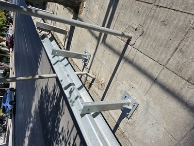 Διαλυμένη ταμπέλα 