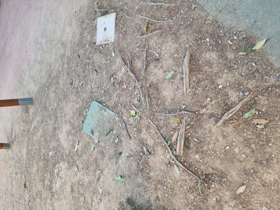 Εγκατάλειψη μιας και μοναδικής παιδικής χαράς που μας αφήσατε