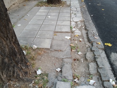 Πεζοδρόμια 