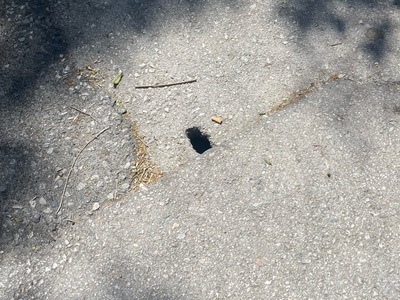 Επικινδυνες Τρυπες στο οδοστρωμα 