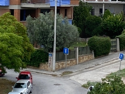 ΚΑΜΕΝΗ ΛΑΜΠΑ