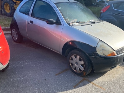 Εγκαταλελειμμένο όχημα