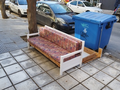 Αποκομιδή καναπέ 