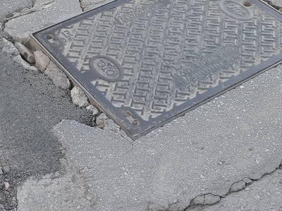 ΦΘΟΡΑ ΟΔΟΣΤΡΩΜΑΤΟΣ  ΚΑΙ ΘΟΡΥΒΟΣ ΑΠΟ ΚΑΠΑΚΙ ΦΡΕΑΤΙΟΥ ΣΤΗΝ ΜΙΑΟΥΛΗ ΜΕ ΑΔΑΜΑΝΤΙΟΥ ΚΟΡΑΗ ΓΩΝΙΑ