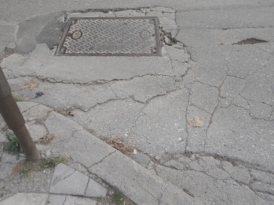 ΦΘΟΡΑ ΟΔΟΣΤΡΩΜΑΤΟΣ ΚΑΙ ΘΟΡΥΒΟΣ ΑΠΟ ΚΑΠΑΚΙ ΦΡΕΑΤΙΟΥ ΣΤΗΝ ΜΙΑΟΥΛΗ ΜΕ ΑΔΑΜΑΝΤΙΟΥ ΚΟΡΑΗ ΓΩΝΙΑ