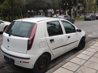 Εγκαταλελειμμένο όχημα