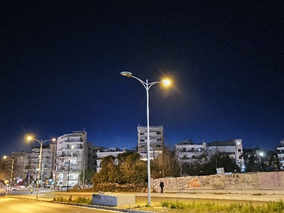 καμμένη λαμπα