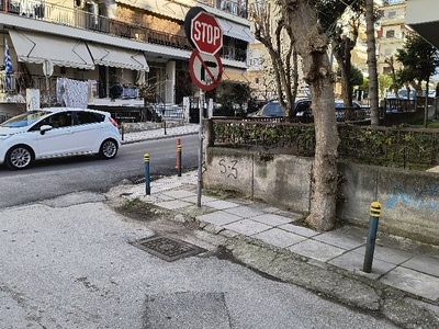 Τοποθέτηση κολωνάκια