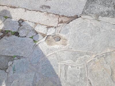 ΤΟΠΟΘΕΤΗΣΗ ΠΑΣΑΛΑΚΙΑ ΣΤΟΝ  ΠΕΖΟΔΡΟΜΟ  ΠΛΑΤΕΙΑ  ΣΚΡΑ