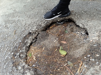 Κατάρευση οδοστρώματος