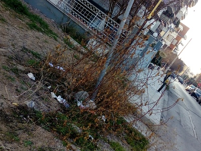 Εγκαταλελειμμένη γωνία!