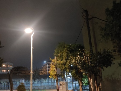 Λαμπα σβηνει και αναβει