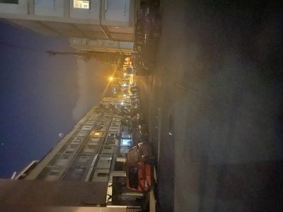 Φτιάξτε επιτέλους τα φώτα!