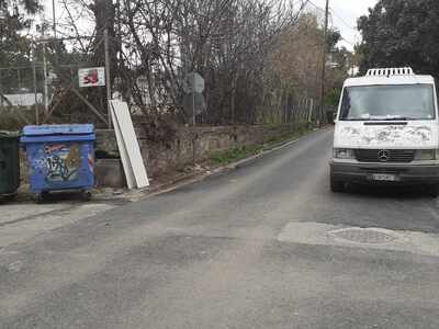 ΝΑ ΤΟΠΟΘΕΤΗΘΟΥΝ  ΠΛΑΣΤΙΚΟΙ ΚΩΝΟΙ  ΣΤΗΝ   ΚΙΟΥ ΜΕ ΝΙΚΟΜΗΔΕΙΑΣ ΓΩΝΙΑ