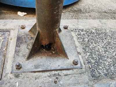 ΣΚΟΥΕΙΑΣΜΕΝΟΣ ΣΤΥΛΟΣ ΦΩΤΙΣΜΟΥ