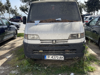 Εγκαταλελειμμένα Αυτοκίνητα