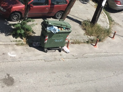 Απουσία κάδου απορριμμάτων