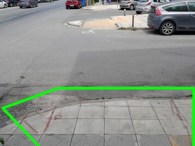 Κατασκευή μη υλοποιημένης ράμπας  Εθν. Αντιστάσεως  και Φιλαδέλφειας