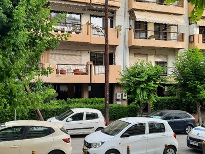 Το φωτιστικού αναβοσβήνει  Βλαχερνων με Ηροδότου