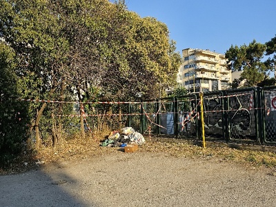 σκουπιδια  	Αδριανουπόλεως