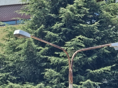 επικίνδυνη σαπια κολώνα      Πόντου