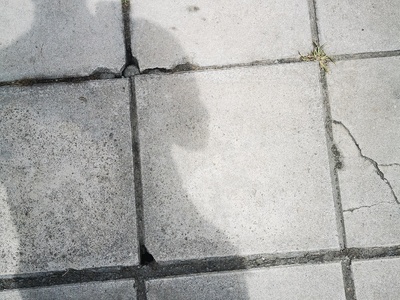 Πιθανόν κούφιο πεζοδρόμιο