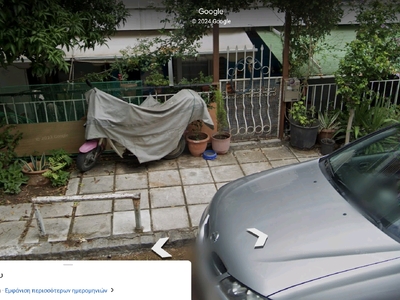 Απομάκρυνση γλαστρών