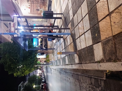 ΕΠΙΚΙΝΔΥΝΗ ΤΡΥΠΑ σε κράσπεδο της οδού Πασσαλίδη