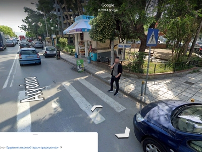 Αφαίρεση τηλεφωνικού θαλάμου Αιγαίου