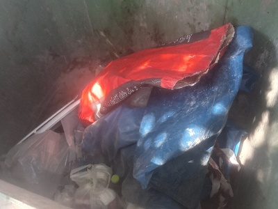 Μπάζα - Εργασία σε πεζοδρόμιο 	Θεμιστοκλή Σοφούλη