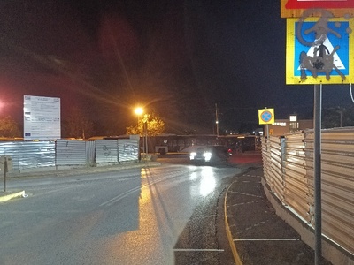 Διαγραμμισεις διαβάσεων πεζων οδών Γρηγορίου Κακουλίδη γυμναστηρίου Μικράς κ Πόντου