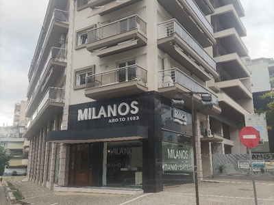 Εμποδιο δένδρου επι της Ελ. Βενιζέλου 09