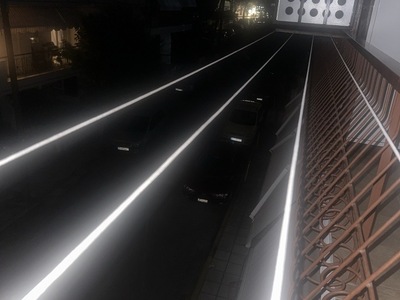 Σβυσμενες λάμπες Αμισσού από τα δυο πάρκα μέχρι και την Καραολή Δημητρίου.