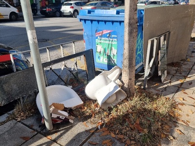 Λεκανες τουαλέτας  	Εθνικής Αντιστάσεως