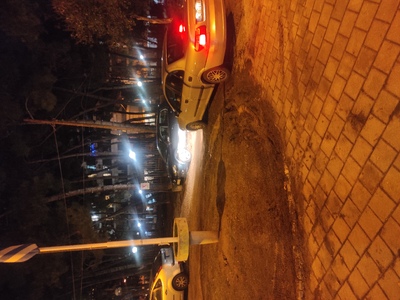 ΠΑΡΚΑΡΙΣΜΑ ΣΤΑ Σ' ΚΑΠΗ ΚΑΛΑΜΑΡΙΑΣ   Κολοτούρου     αφαιρέθηκε η μπάρα εισόδου