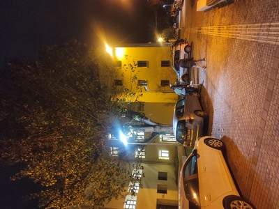 ΠΑΡΚΑΡΙΣΜΑ ΣΤΑ Σ' ΚΑΠΗ ΚΑΛΑΜΑΡΙΑΣ   Κολοτούρου     αφαιρέθηκε η μπάρα εισόδου