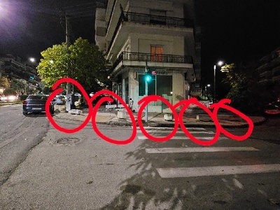 να φύγουν πο γλάστρες να μπουν πασαλακια Καραολή Δημητρίου με Καλιδο
